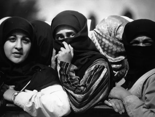 Photo of Muslim women in traditional clothing